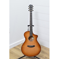 LRPRCN03CEBCMY Breedlove Limited Run Premier Concert Copper CE Bearclaw Sitka-Myrtlewood. Exclusive to Dunkley Music