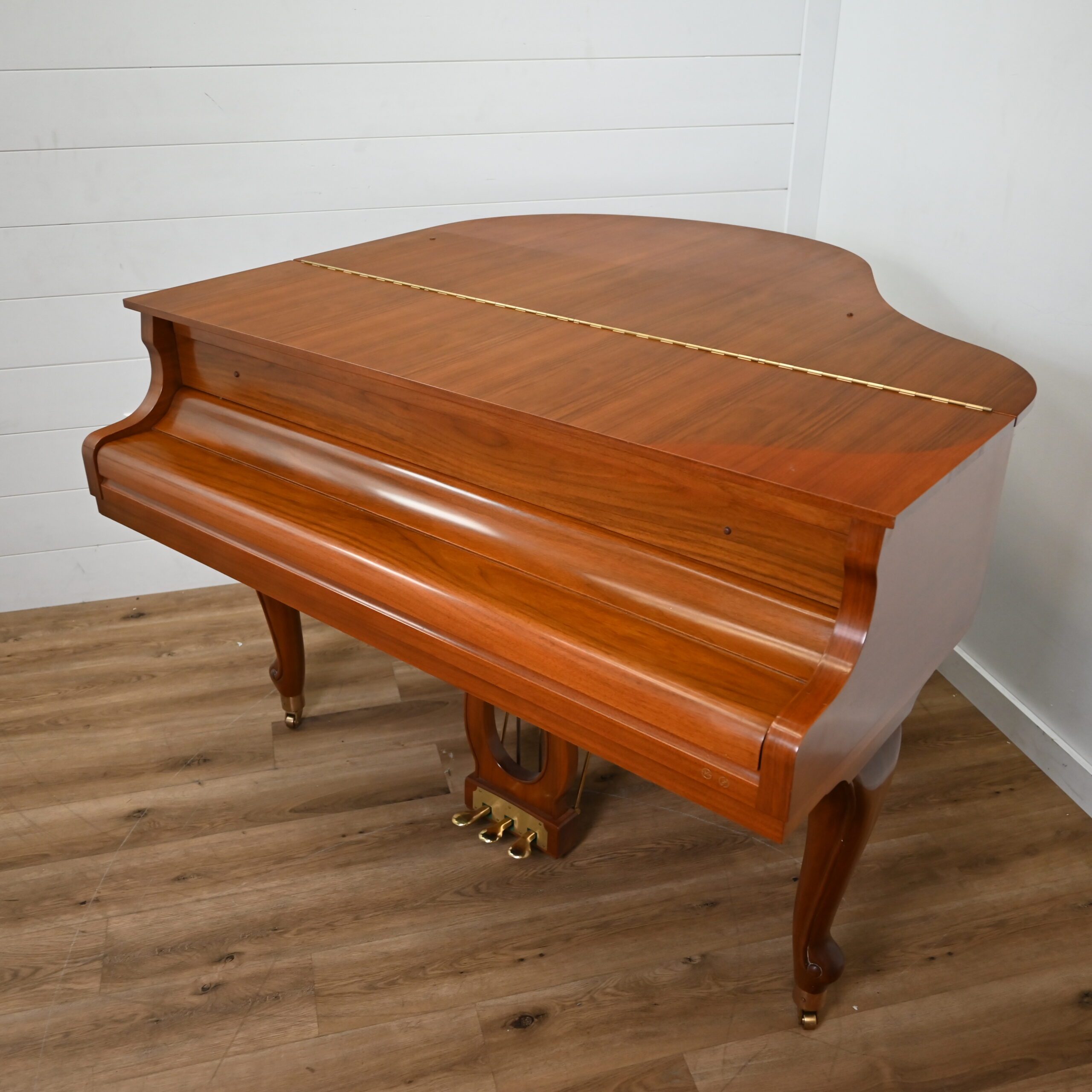 1993 Samick SG-140AF Baby Grand Piano - Image 8